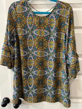 DR2 Multicolor Floral Tile Print Blouse - Teal, Mustard, Blue